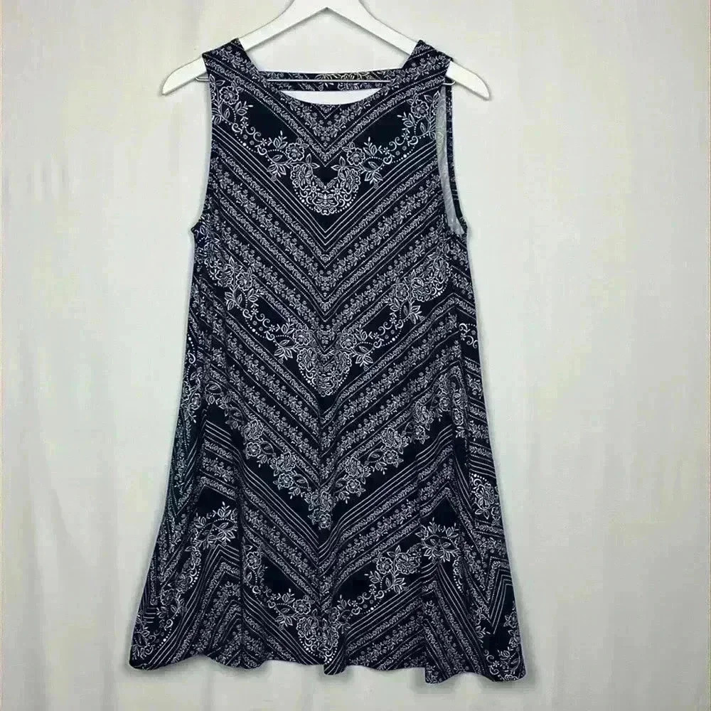 Nine Britton Womens Tunic Navy & White L Floral Print Knee Length Strap Back EUC